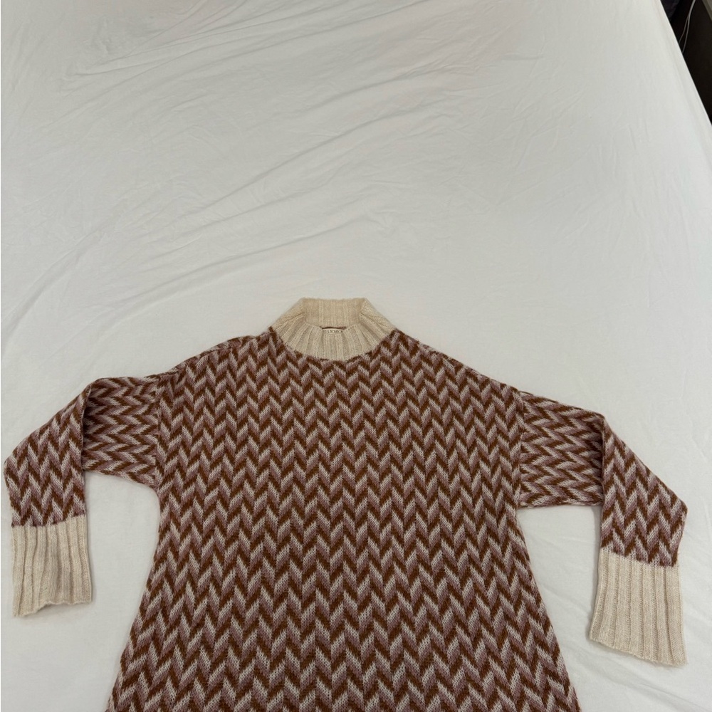 Elegant Chevron Knit Turtleneck Sweater